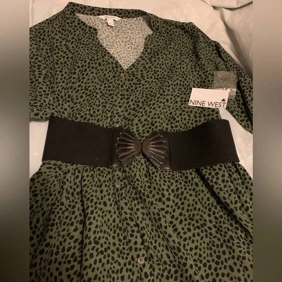 ✨⚡️💥Banana Republic Clasp Elastic Belt | Color: Black | SizeM/L - Picture 5 of 6